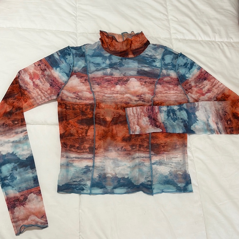 Long sleeve top